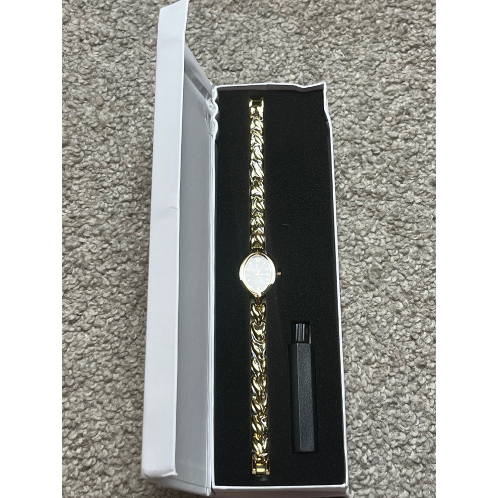 JIANDUN Vintage Womens Oval Bracelet Watch Retro Quartz Wristwatch Gold Black OS